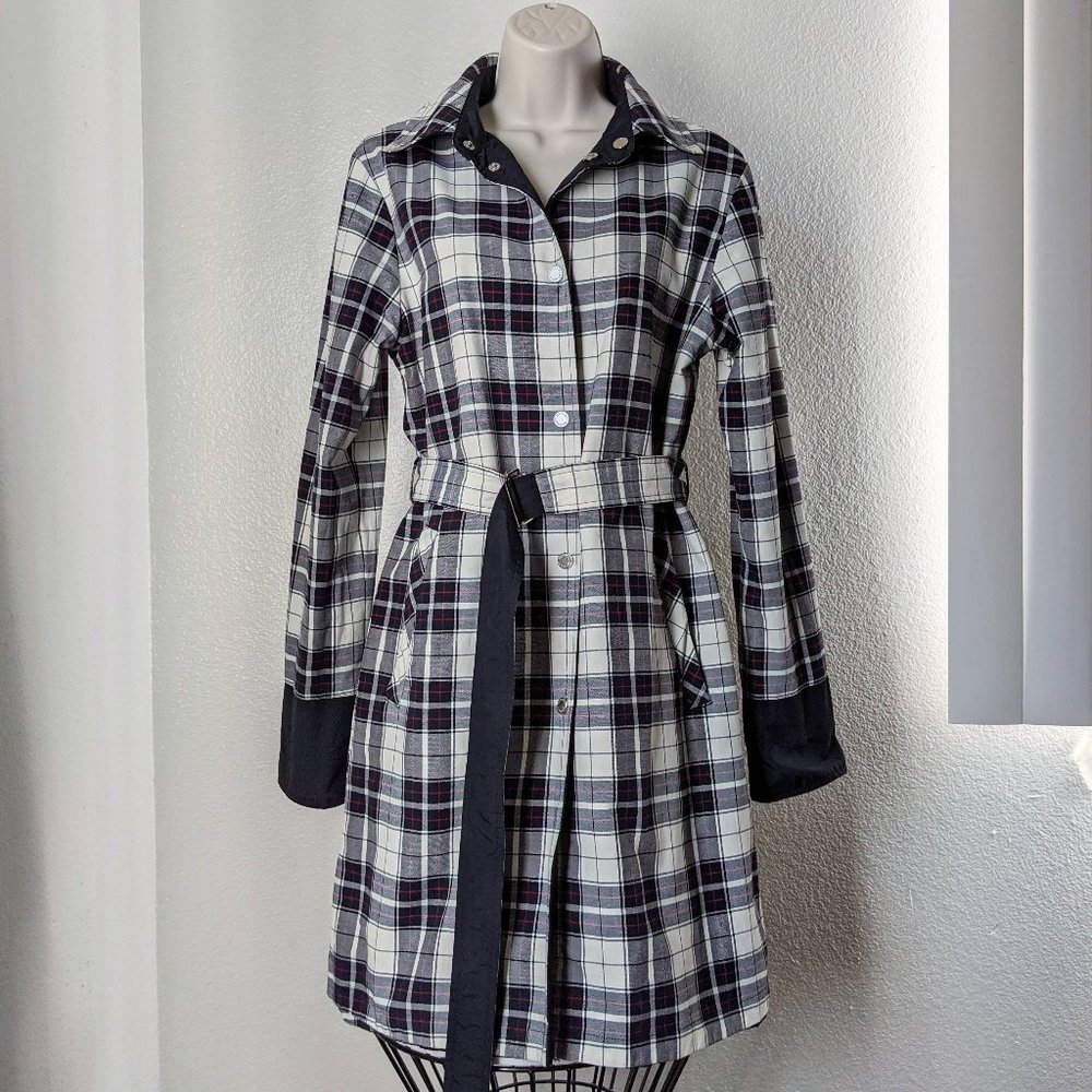 Bernardo Reversible Plaid Water Resistant Raincoat / Trenchcoat